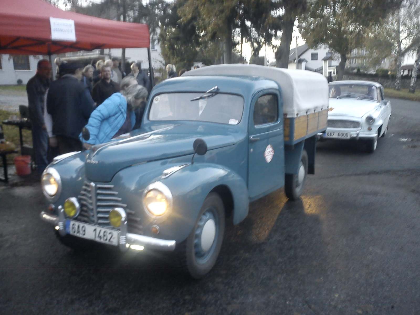 4 auto.jpg